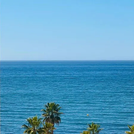 公寓 Torre De El Fuerte - Heart Of Marbella, Steps From The 马尔韦利亚